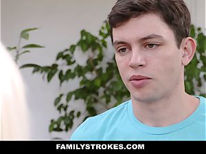 FamilyStrokes - super-hot Step-Mom nailed After workout