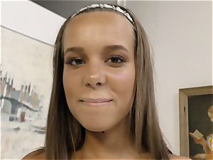 nice teenager Liza Rowe got facial cumshot